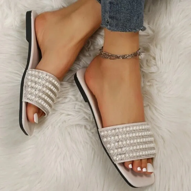 2023 Women Rhinestone Faux Pearl Decor Flat Sandals Glamorous White Slide Sandals Summer Outdoor Beach Sexy Woman Slippers