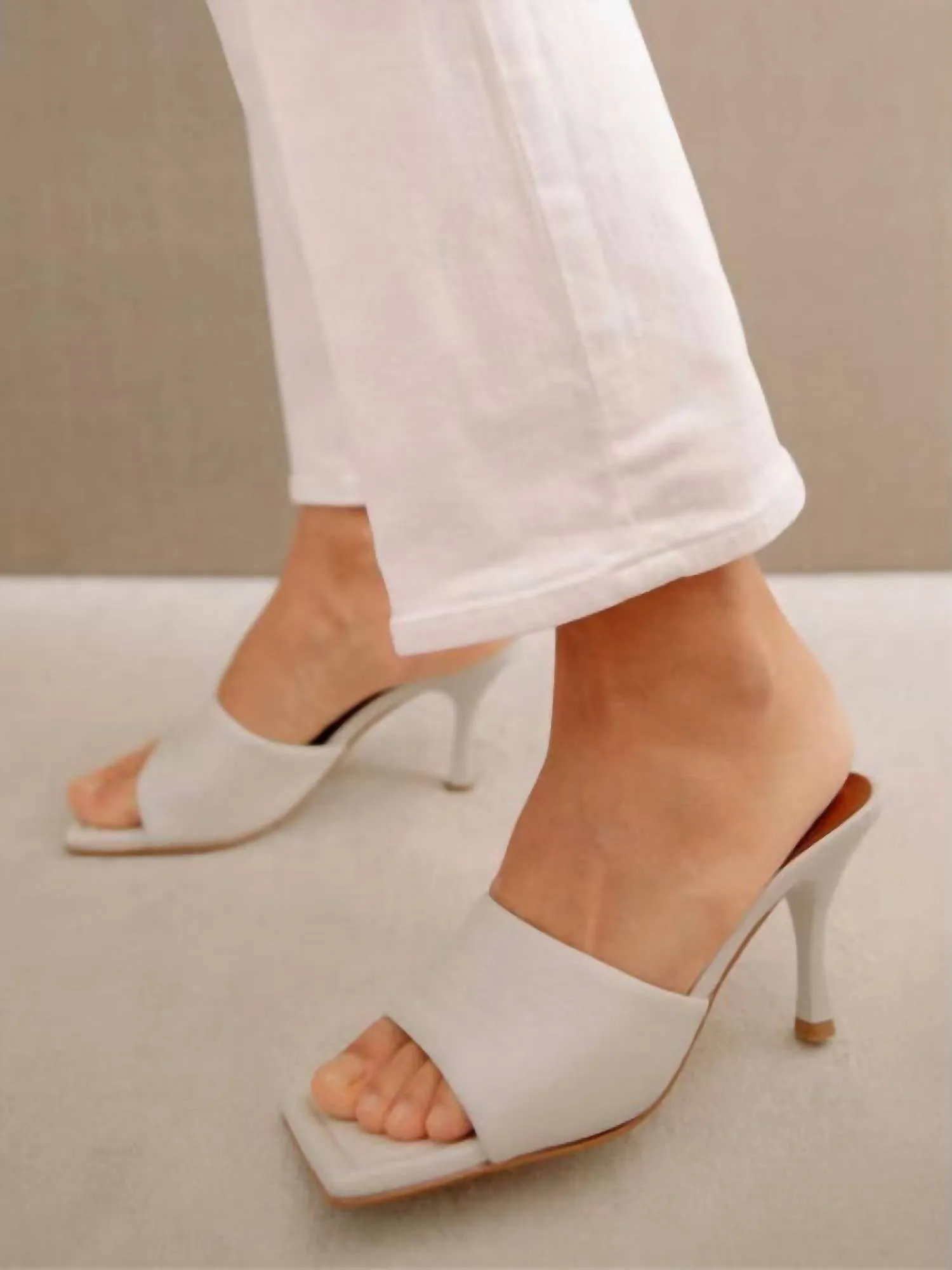 Alohas - Puffy Mule Sandal