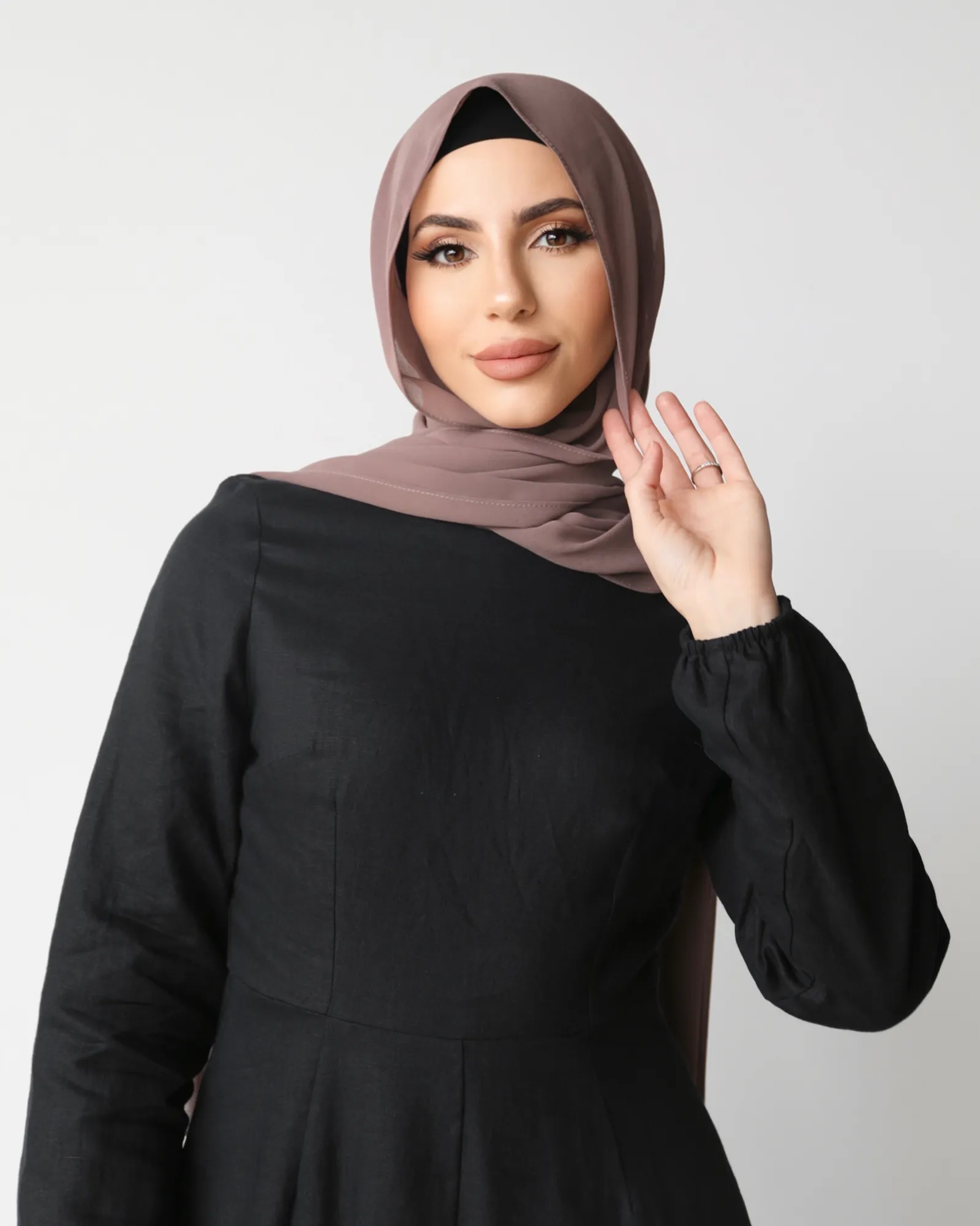 AMIRA LINEN DRESS