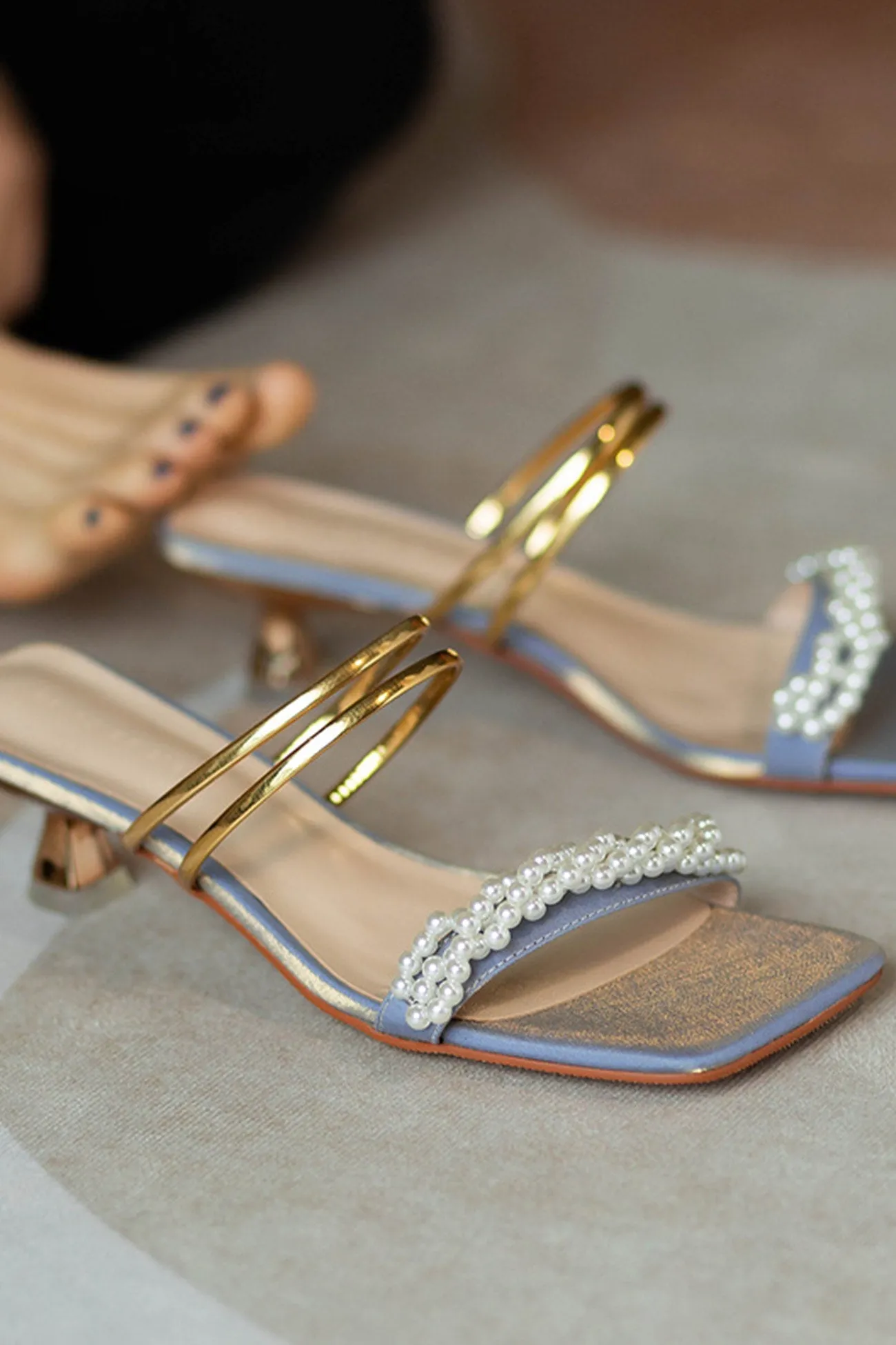 Amozae-Gentle Pearl Mid-heel Sandals