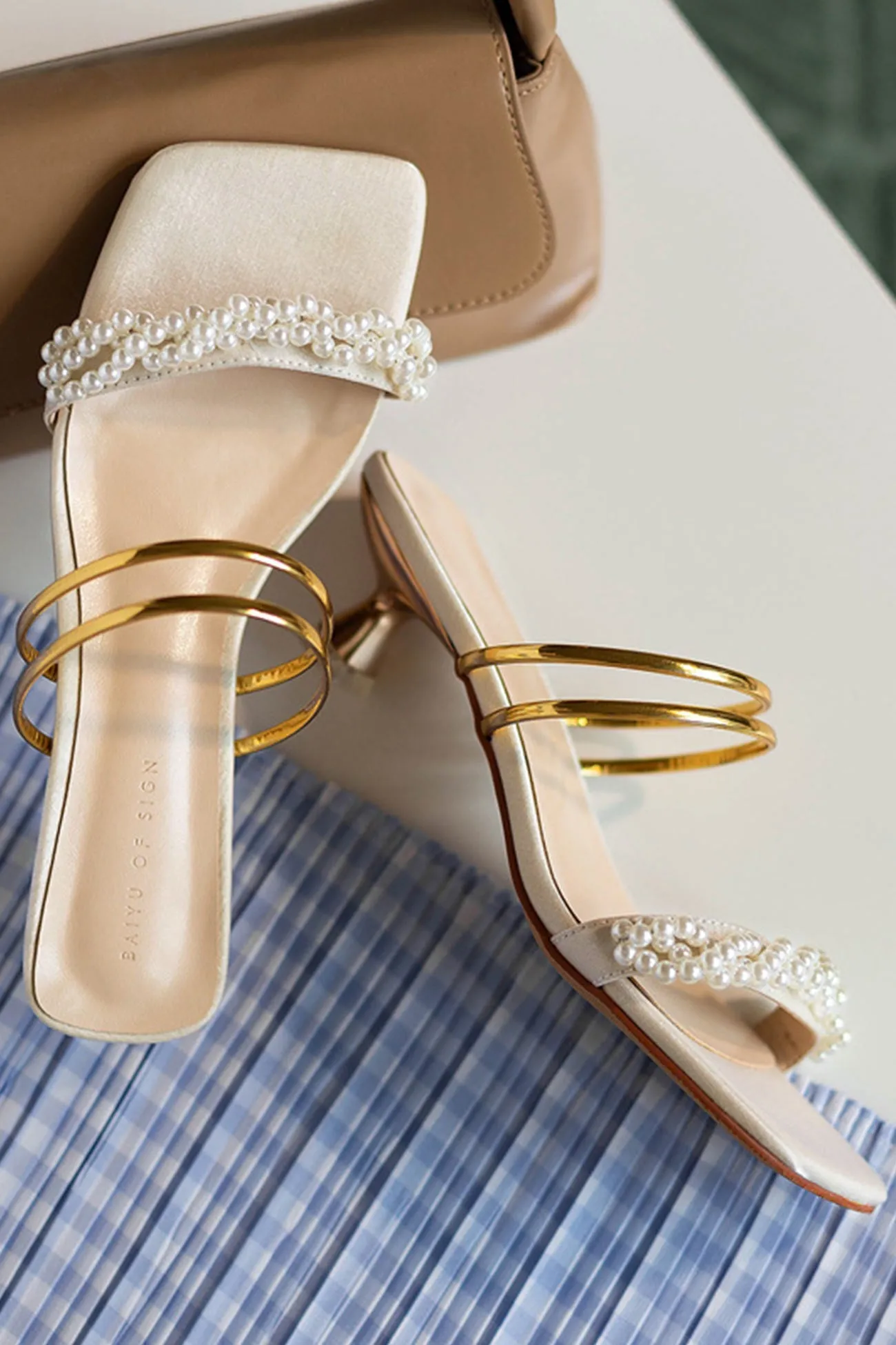 Amozae-Gentle Pearl Mid-heel Sandals