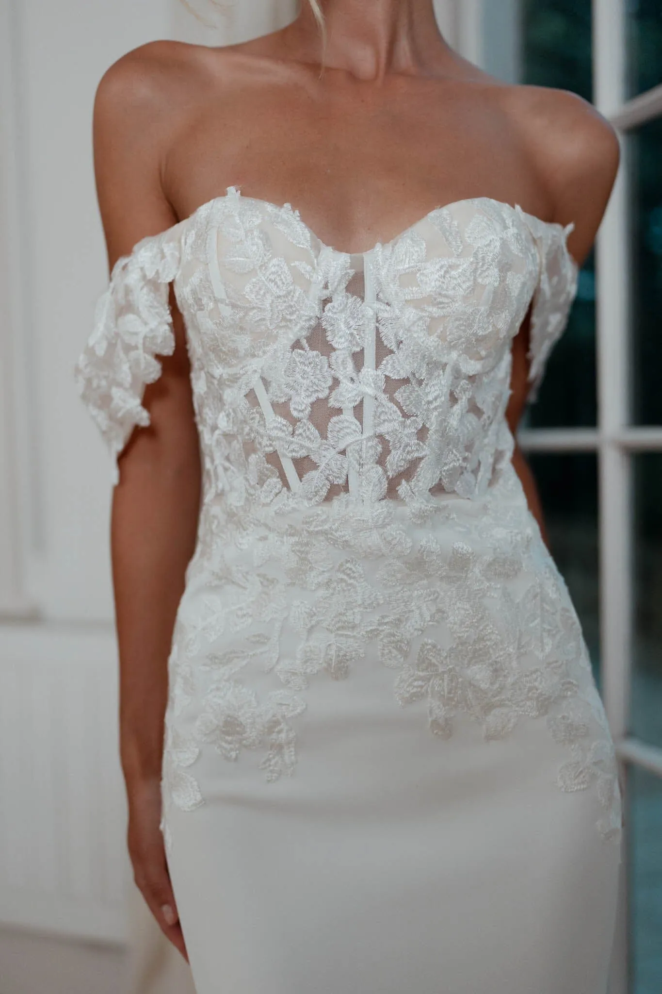 Annabelle Off-Shoulder Gown - Ivory