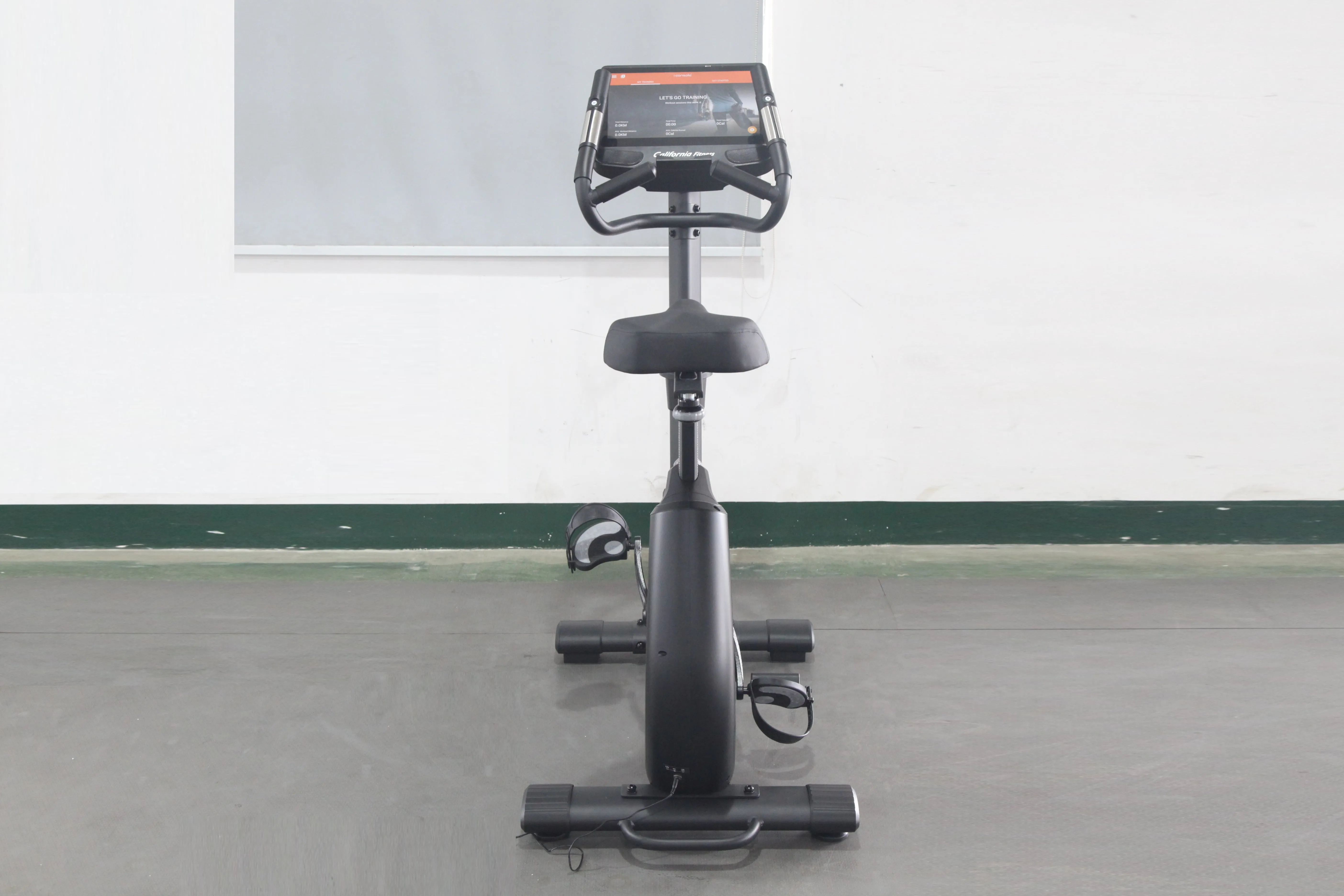 California Fitness U8 Upright Exercise Bike (🎉NEW YEAR'S SALE)