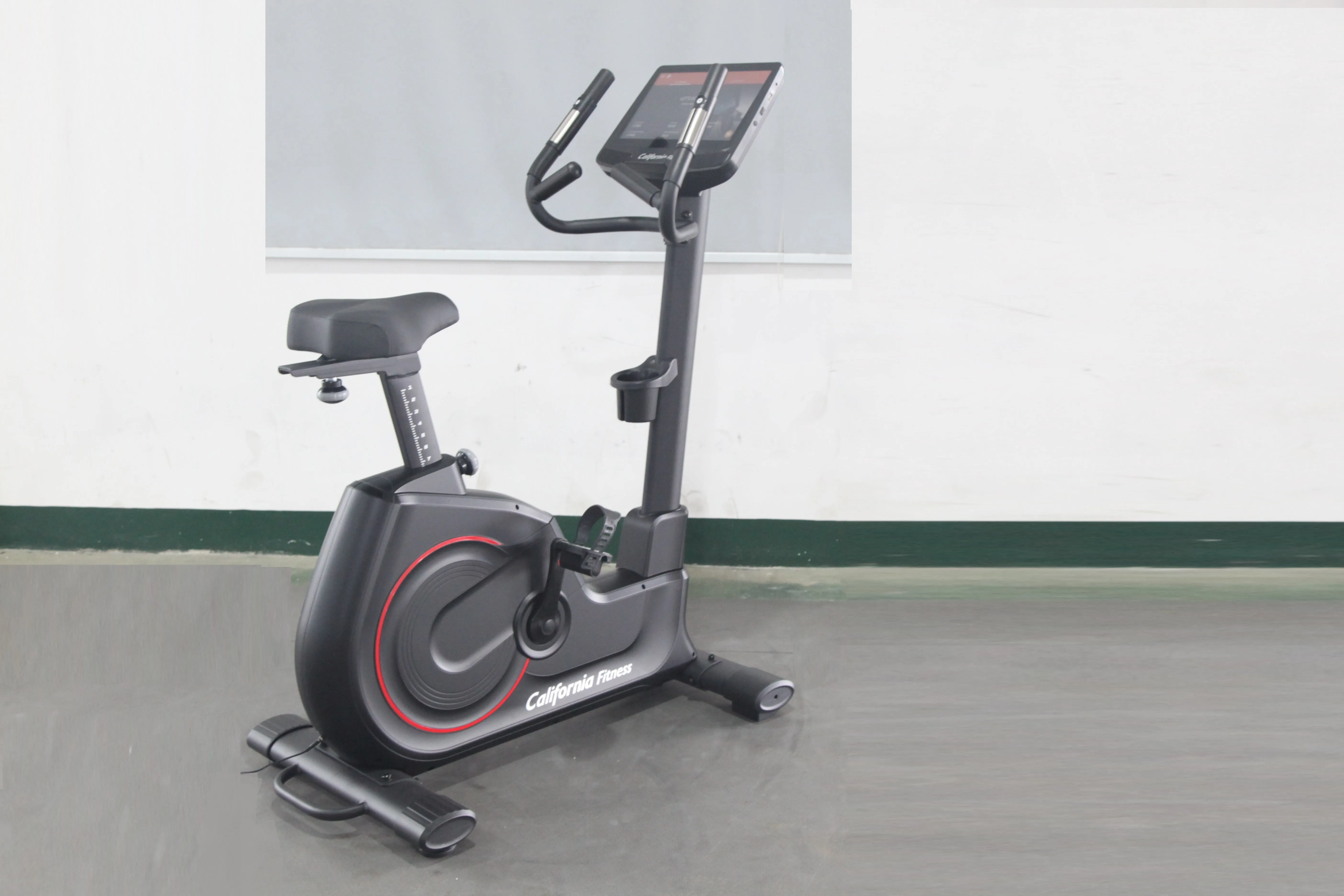 California Fitness U8 Upright Exercise Bike (🎉NEW YEAR'S SALE)