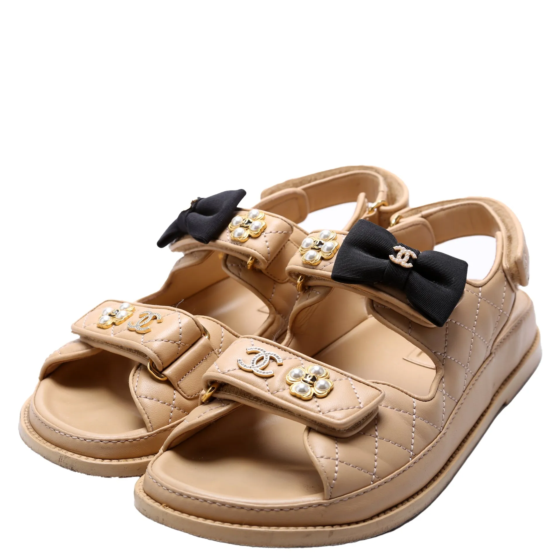CC Pearl Bow Lambskin Dad Sandals Size 38 Tan/Black
