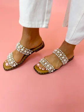 [Corky's] Mamma Mia Sandal - Clear With Pearls