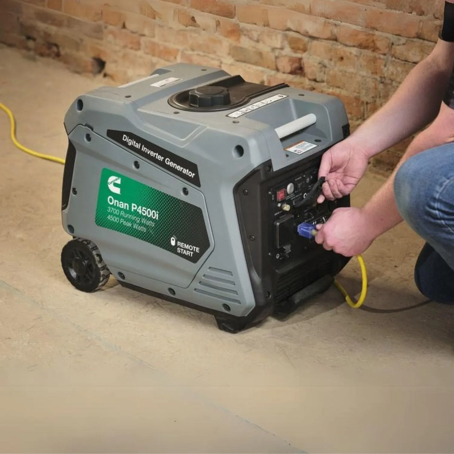 Cummins Onan P4500i Inverter Generator