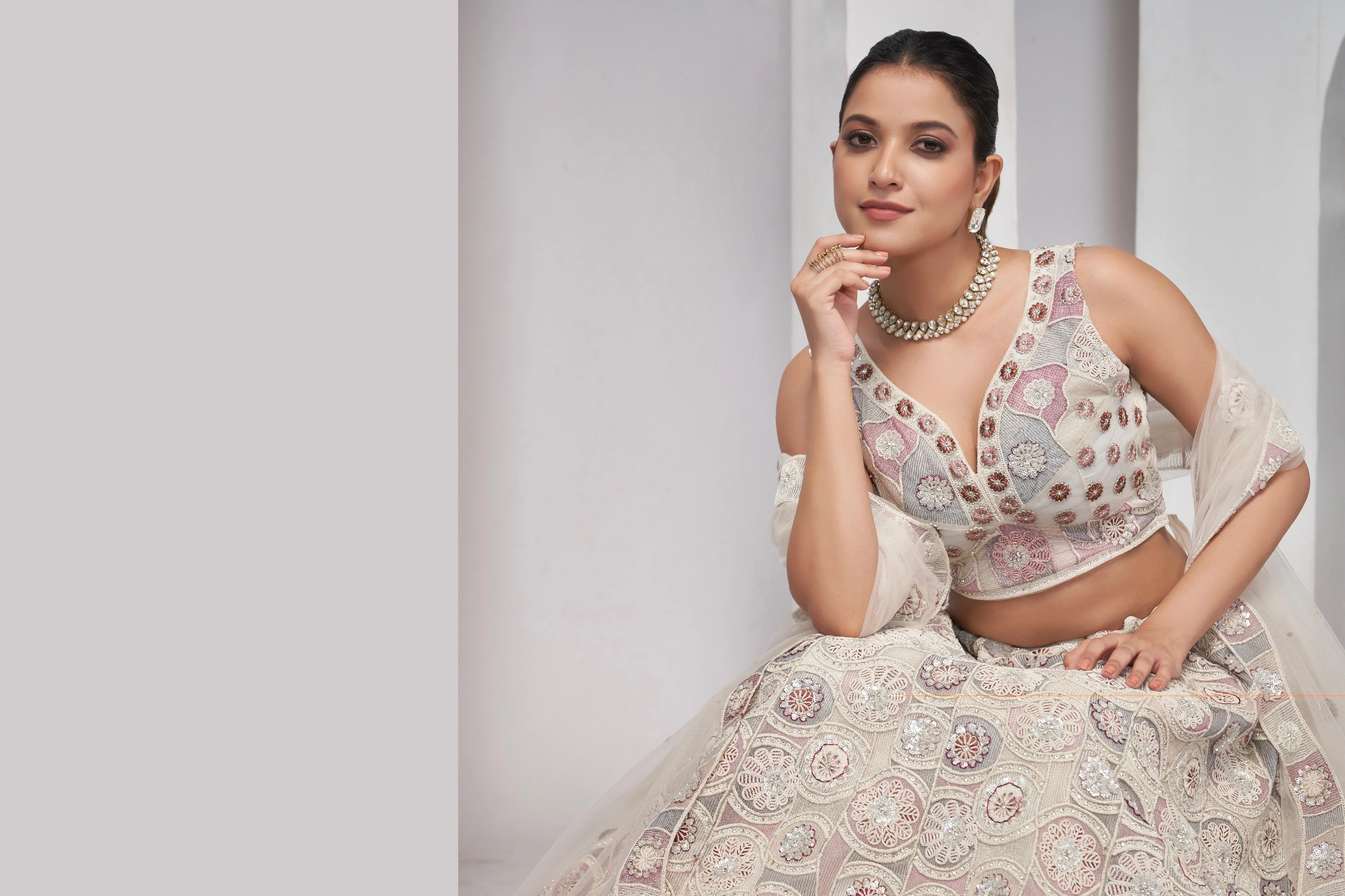 Elegant White Floral Embroidered Lehenga Set with Dupatta
