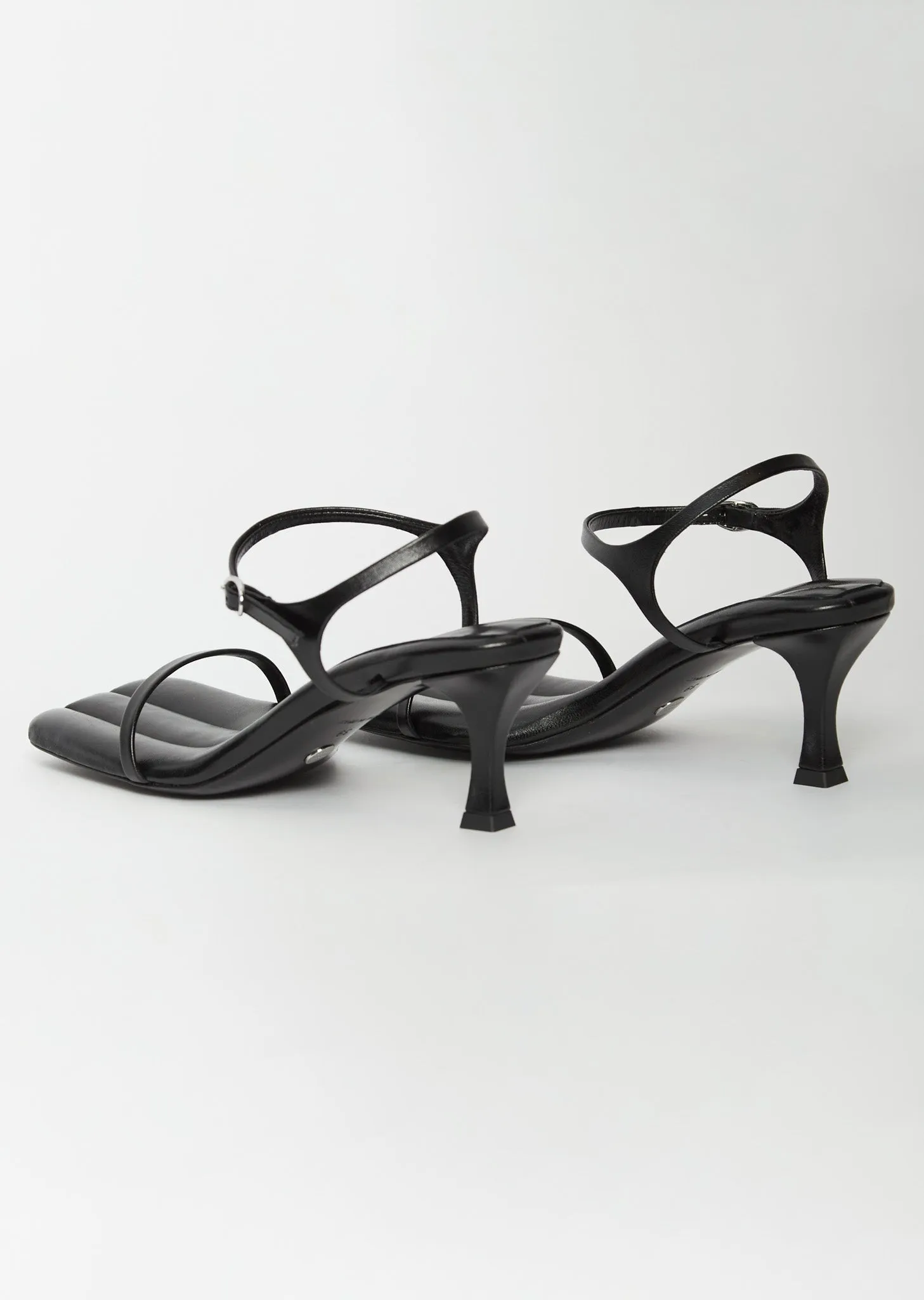 Forma Heel