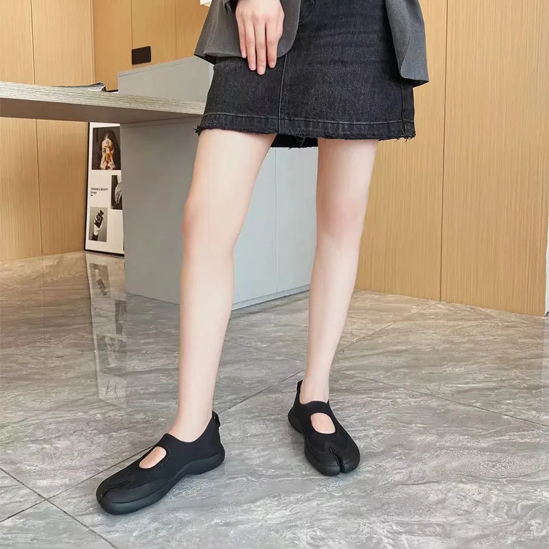 Handmade Cowhide Tabi Mary Jane Flats with 20mm Heel in Black/White