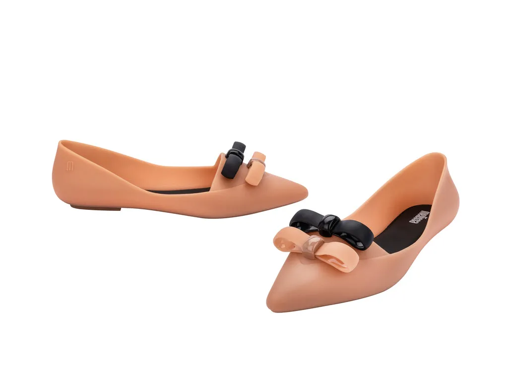 Melissa Pointy V