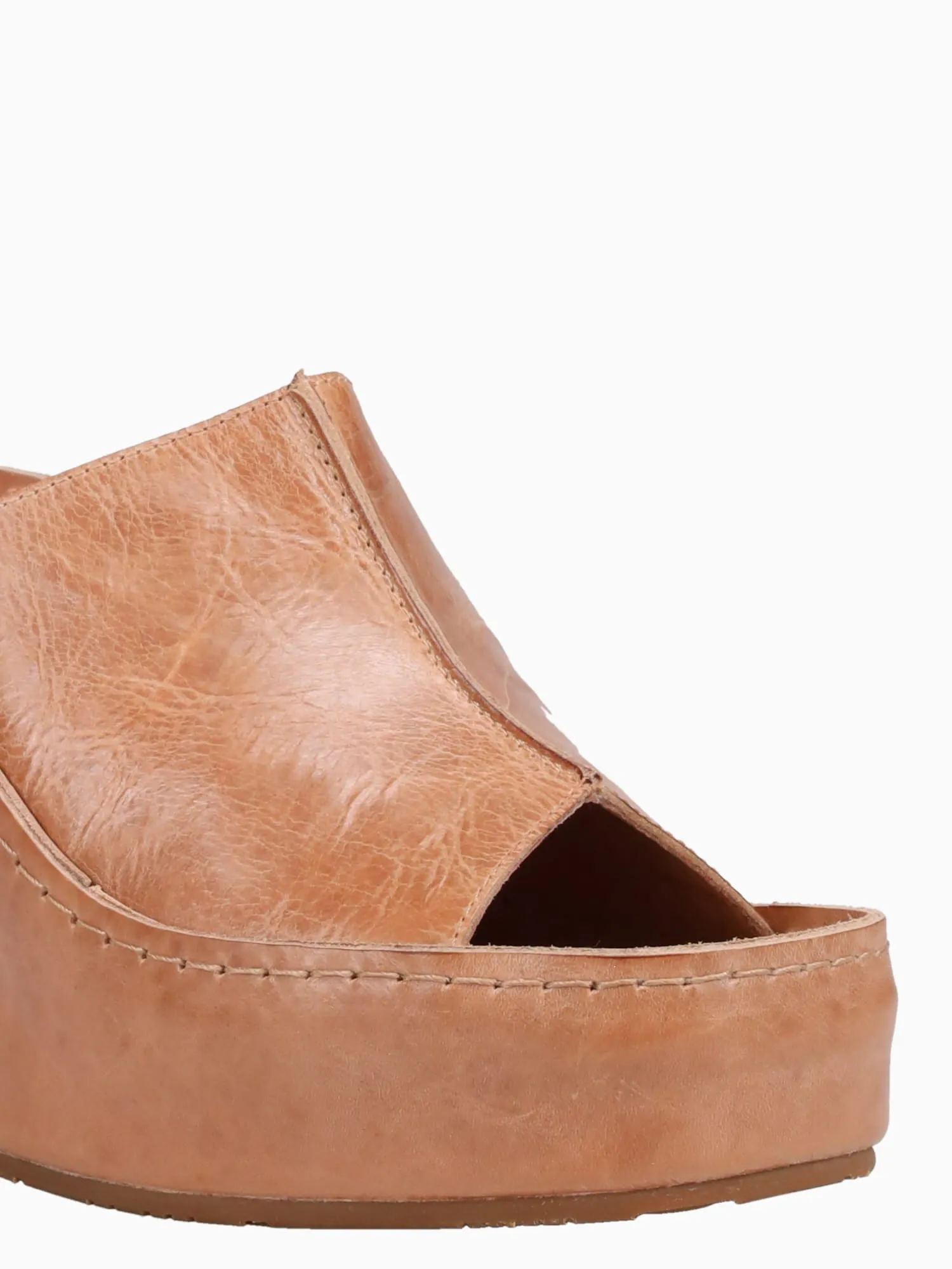 Pearl Camel Leather