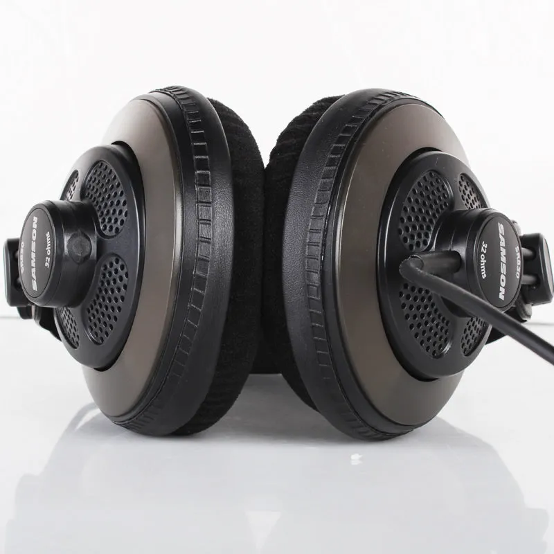 Professional monitoring and recording headset