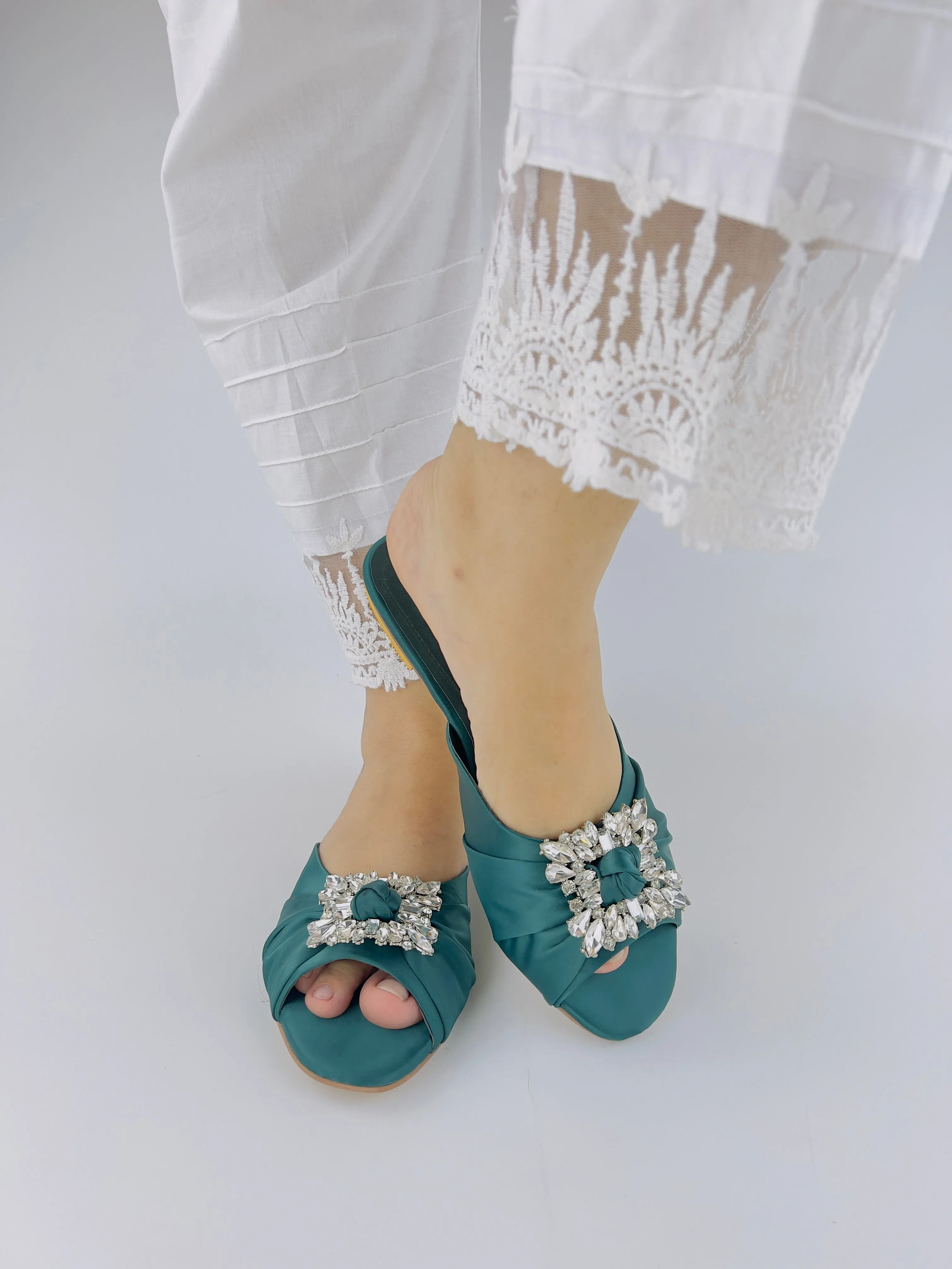 Spunkz Crystal Embellished Rhinestone Brooch Peep Toe Flats