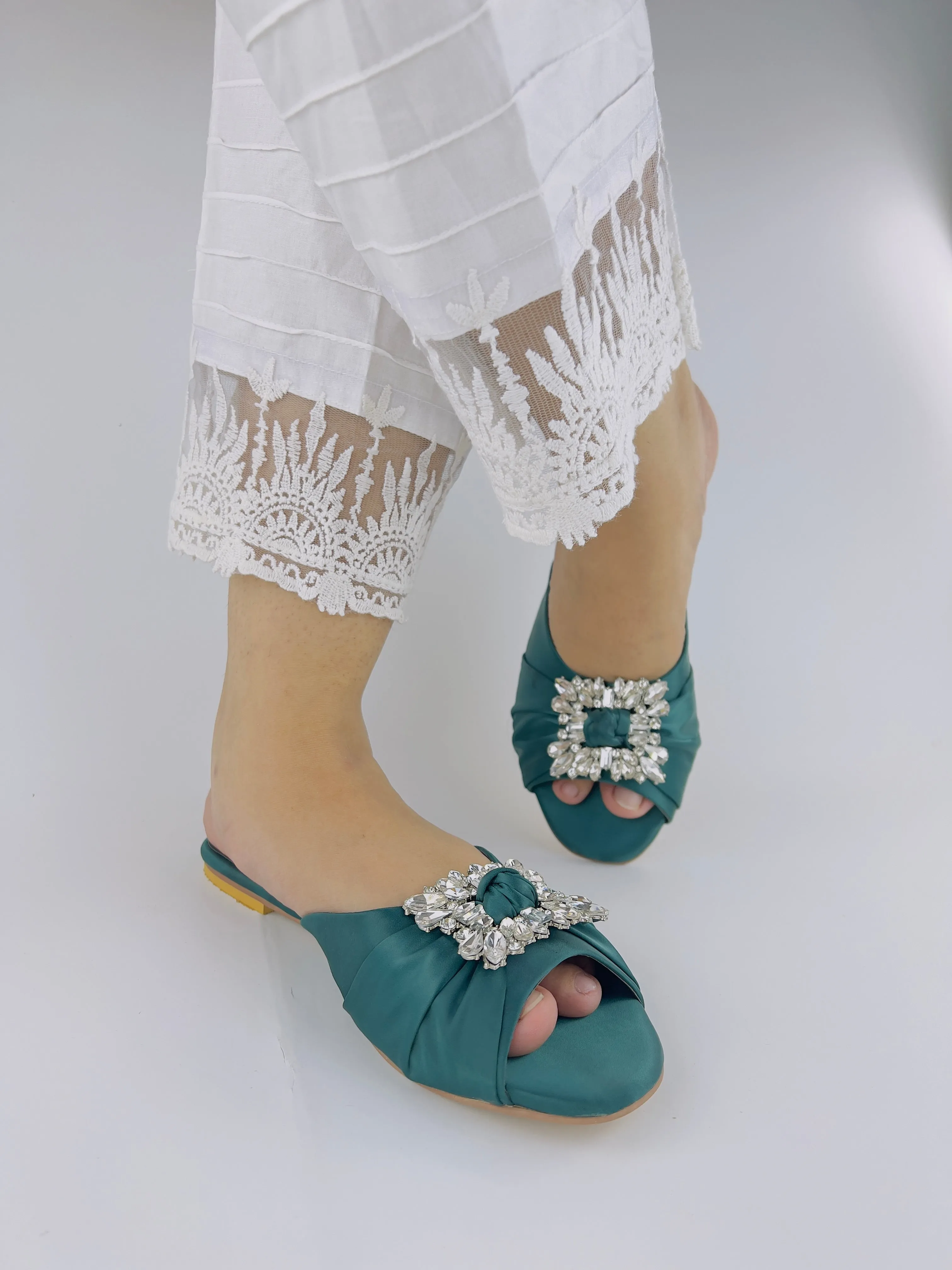 Spunkz Crystal Embellished Rhinestone Brooch Peep Toe Flats