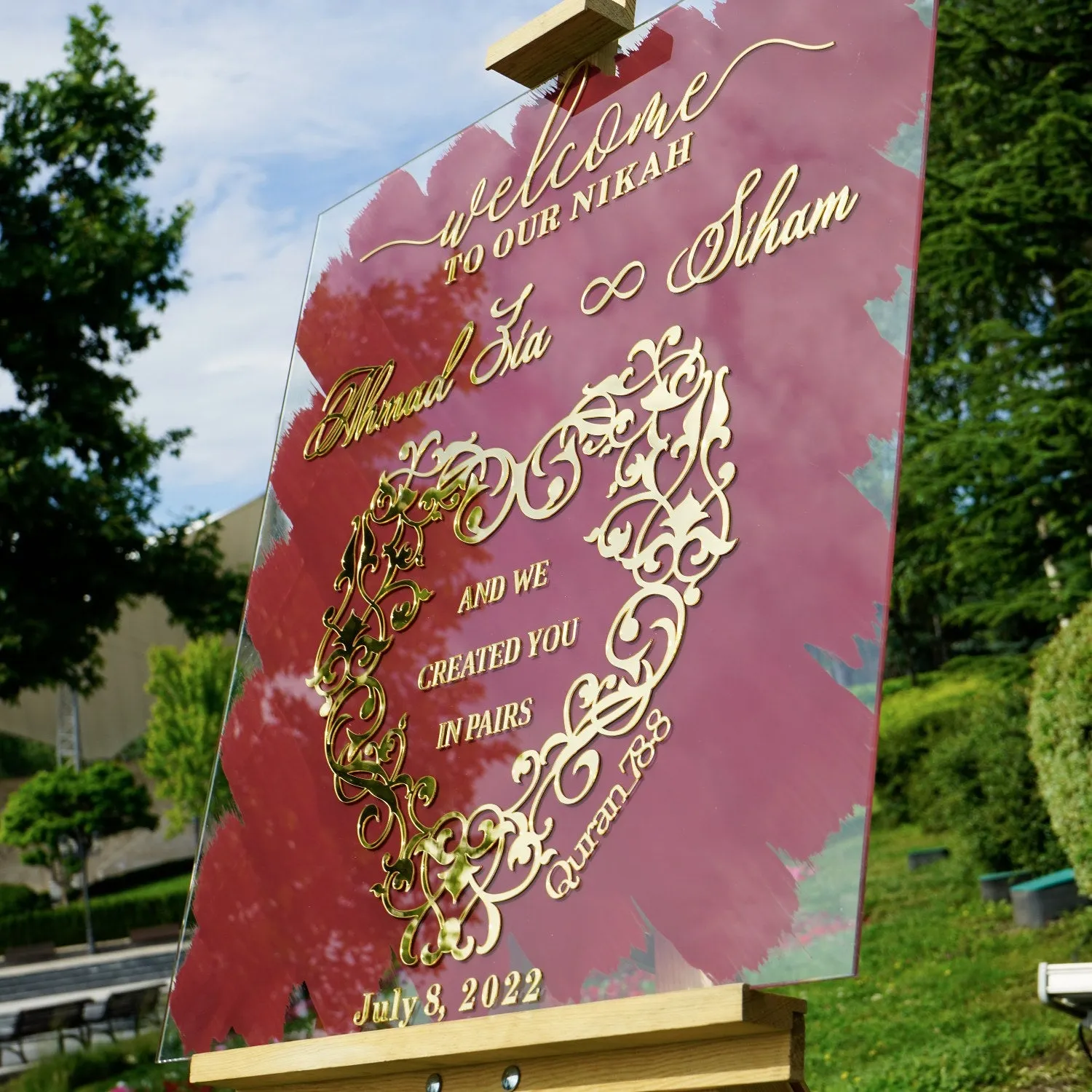 Surah Nebe Ayat 8 Wedding Welcome Sign, Customizable Maroon Glass
