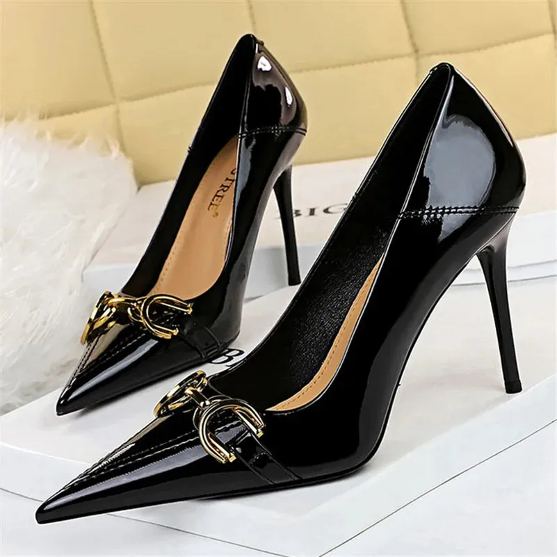 Women 7cm 10cm High Heels Wedding Bridal Replica Pumps Lady Scarpins Metal Chain Buckle Low Heels Stiletto Nude Green Prom Shoes